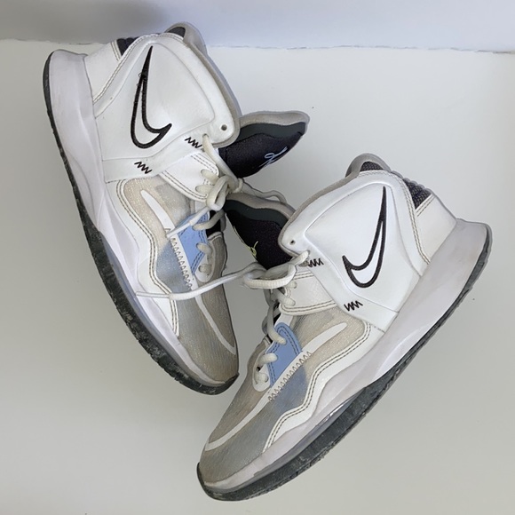 Nike Kyrie Infinity White Iron Basketball Grey Shoes - Picture 4 of 6